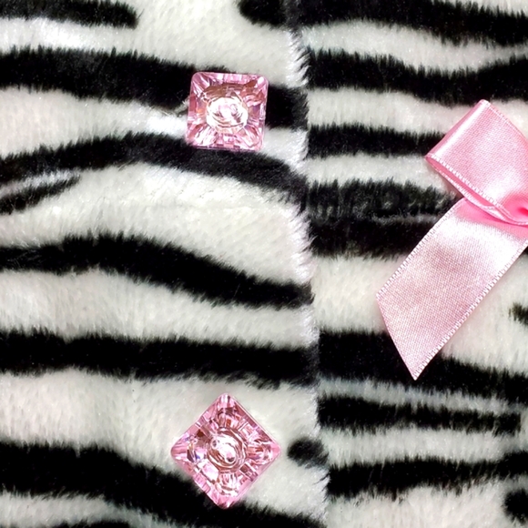 Girls Faux Coats Zebra Print Fashion Jacket By Little Lass Size 2T - Picture 4 of 8